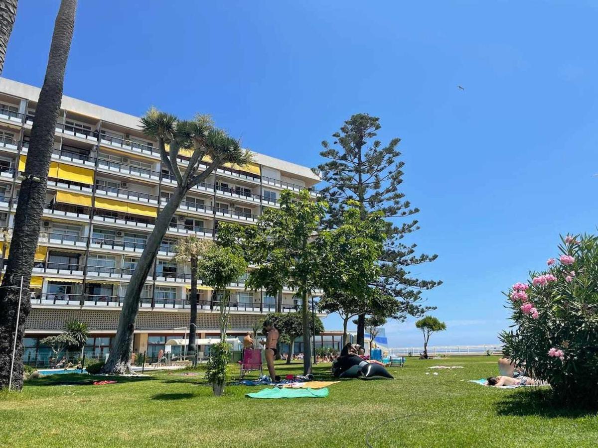 Apartamento Castillo De Santa Clara Sweet&Beach Торемолинос Екстериор снимка